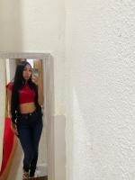 634385704: Chica busca chico en Sevilla