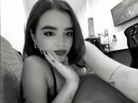662063017: Chica busca chico en Valencia