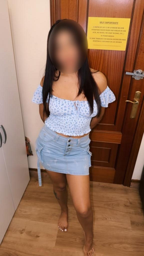 685604716: Chica busca chico en La Coruña
