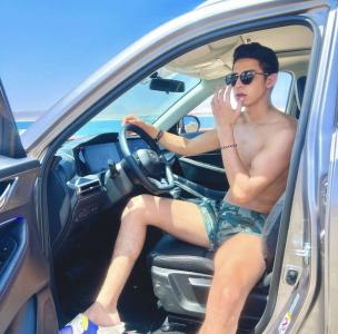 647335856: Chico busca chica en Valencia