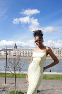 676220264: Chica busca chico en Barcelona