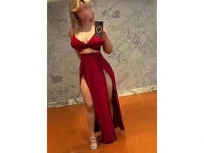 613849594: Chica busca chico en Barcelona