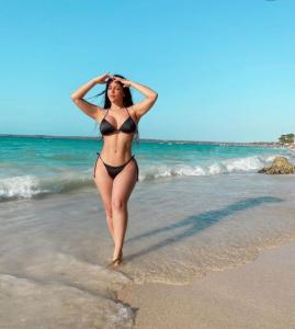 674506689: Chica busca chico en Cantabria