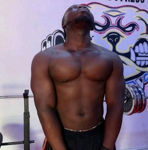 633197993: Chico busca chica en Valladolid