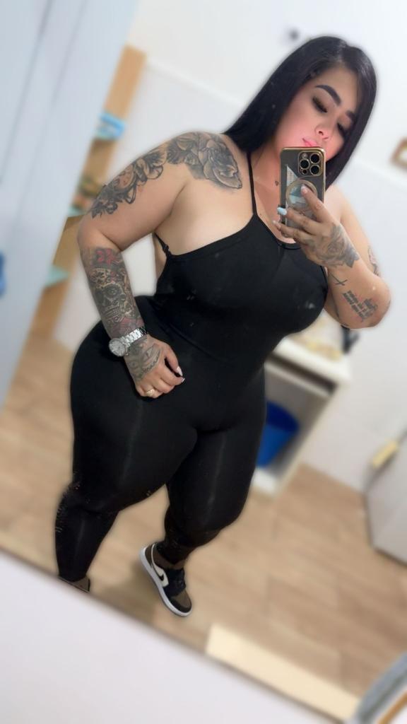 Chica busca chico en Almería: Chica busca chico