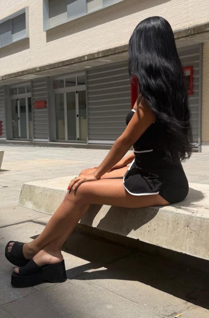 Chica busca chico en Sevilla: 