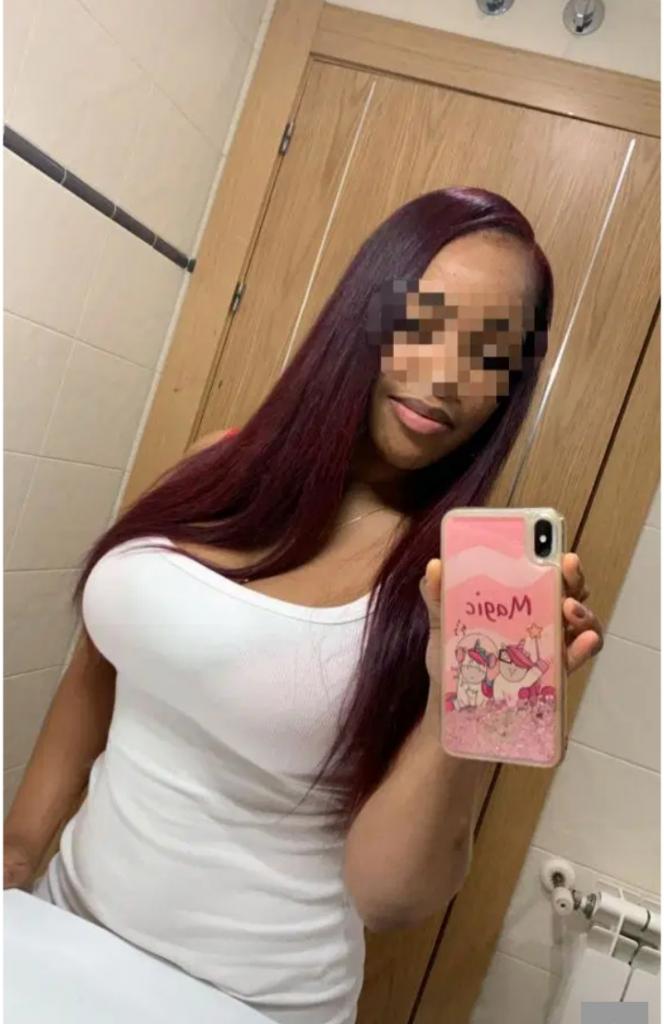 Chica busca chico en Huesca: 