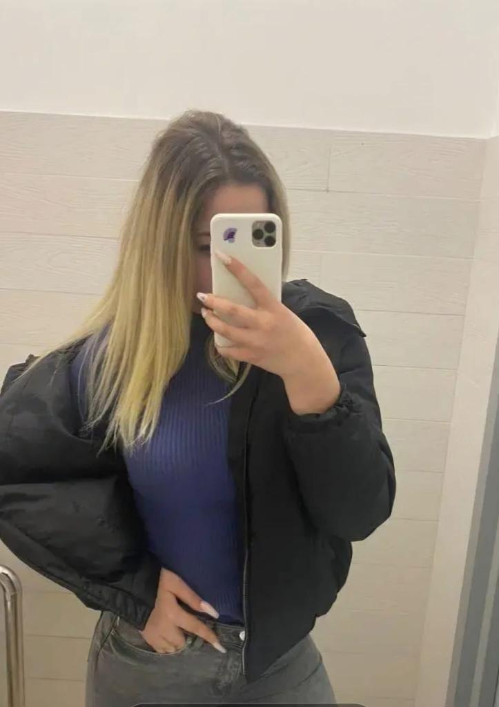 Chica busca chico en Tenerife: 