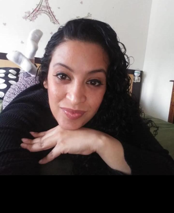 613892495: Chica busca chico en Asturias