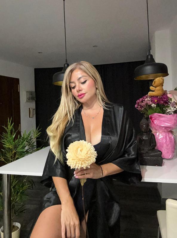 Chica busca chico en Alicante: 