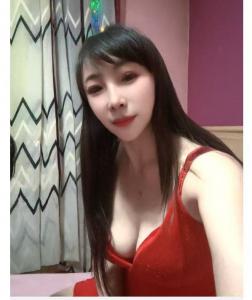 678911156: Chica busca chico en Madrid