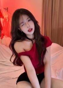 688140386: Chica busca chico en Valencia