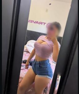 632834411: Chica busca chico en Navarra