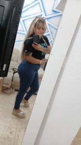 614938384: Chica busca chico en Sevilla