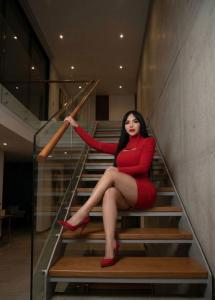 667798559: Chica busca chico en Valencia