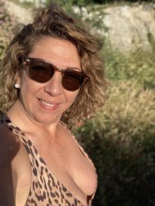698195418: Chica busca chico en La Coruña