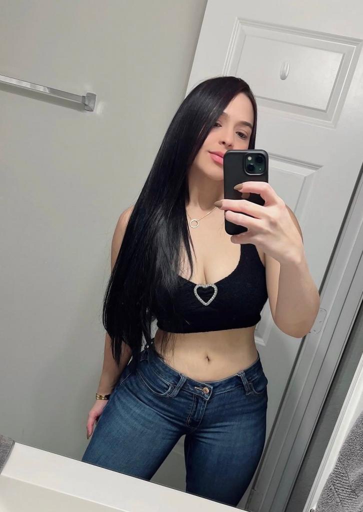 Chica busca chico en Cádiz: 