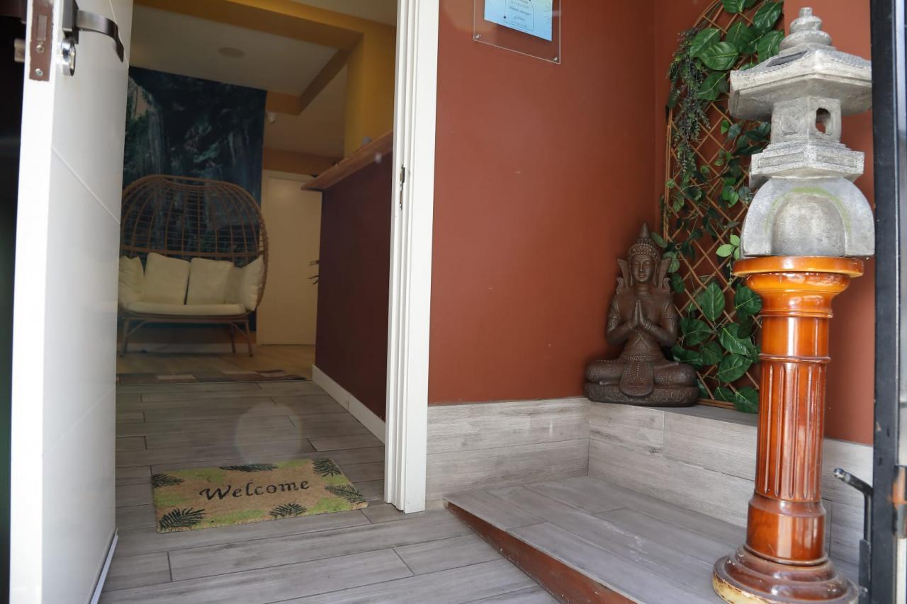 603961007: Chica busca chico en Sevilla
