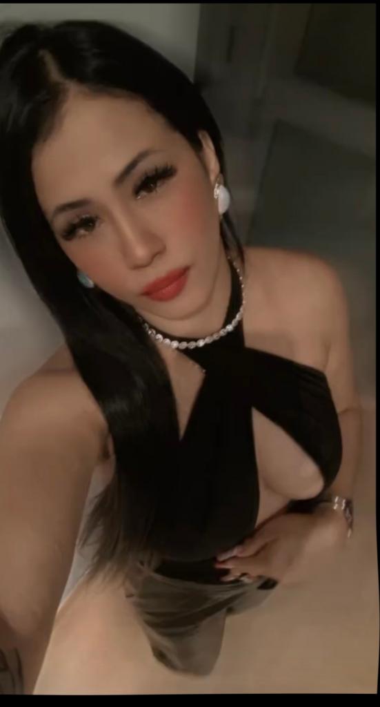 Chica busca chico en Almería: 