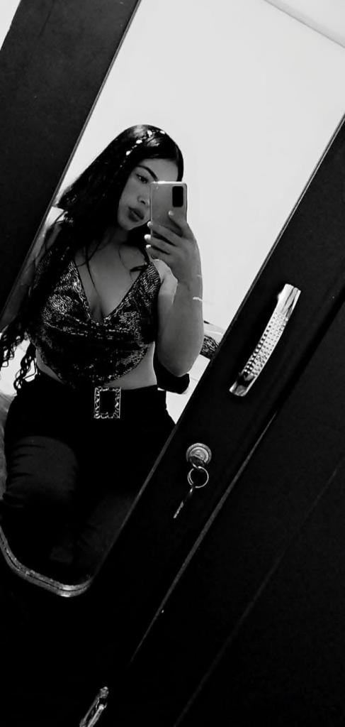 643759191: Chica busca chico en Valladolid