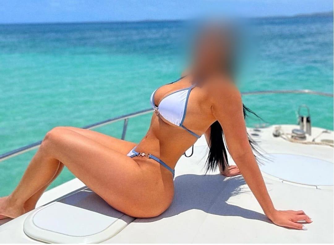 Chica busca chico en Tenerife: 
