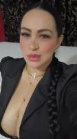 673887721: Chica busca chico en Barcelona