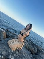 670359342: Chica busca chico en Málaga