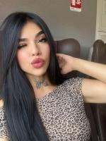 670372844: Chica busca chico en Málaga