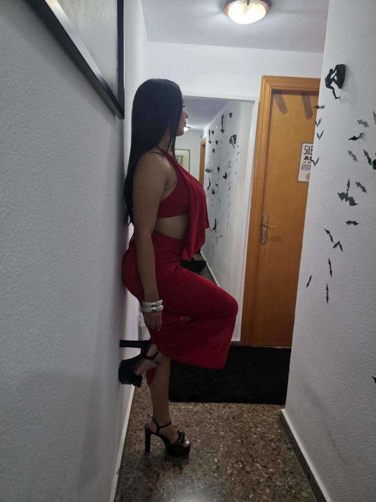 662520696: Chica busca chico en Valencia