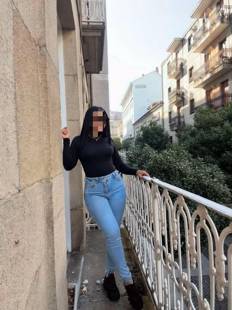 603354336: Chica busca chico en Orense
