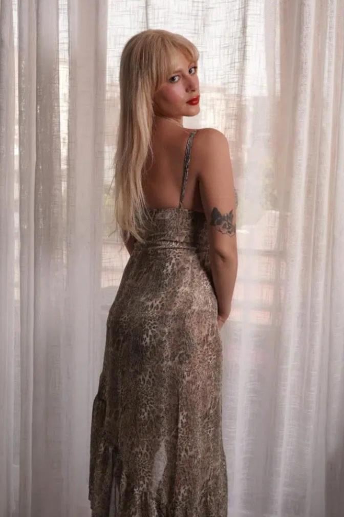 602418606: Chica busca chico en Ibiza