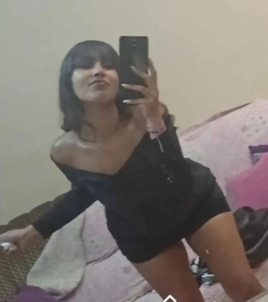 642762140: Chica busca chico en Cantabria