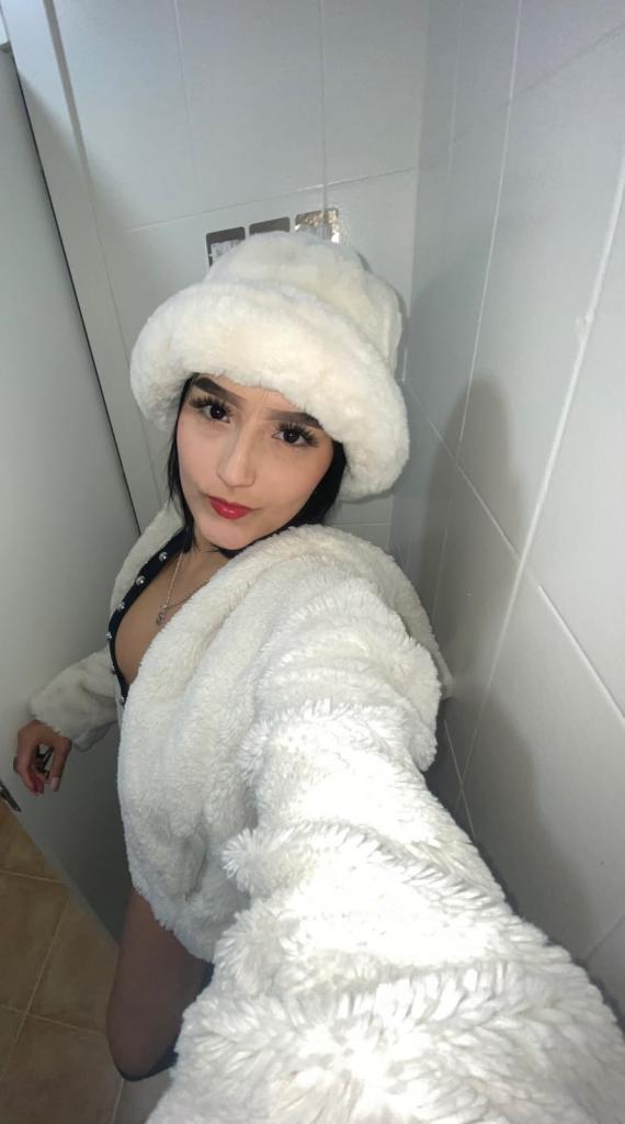 603690534: Chica busca chico en Madrid