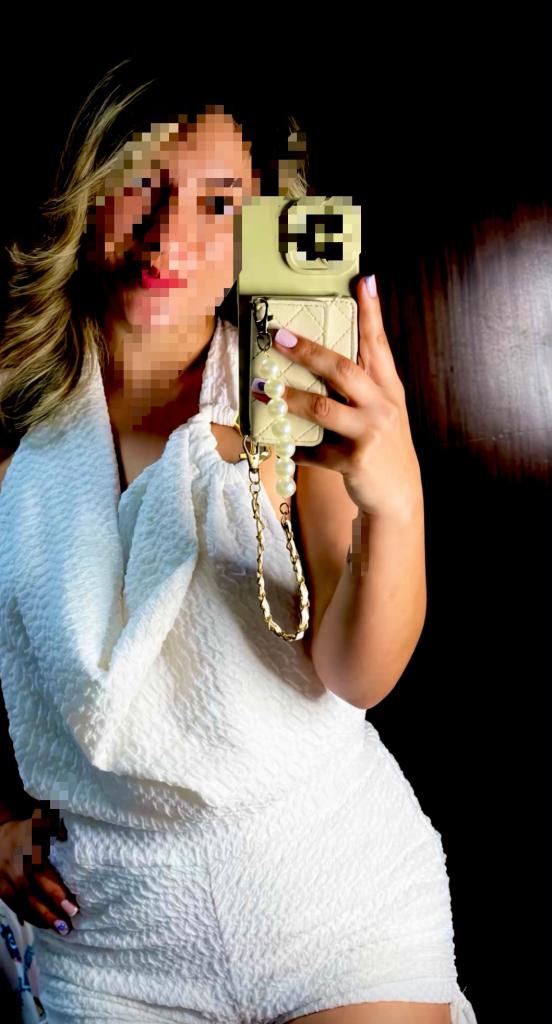 647608407: Chica busca chico en Almería