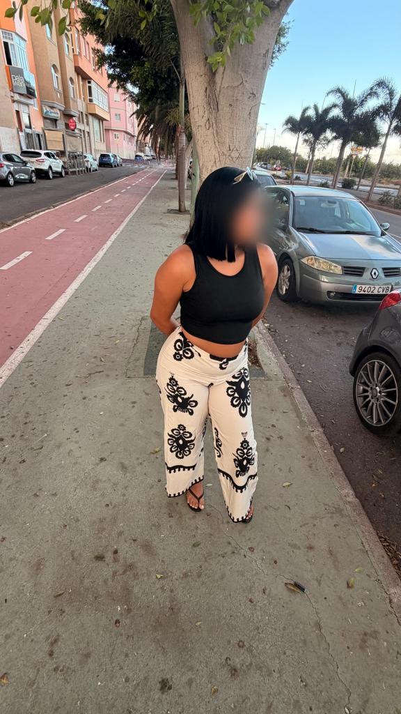 661656683: Chica busca chico en Las Palmas