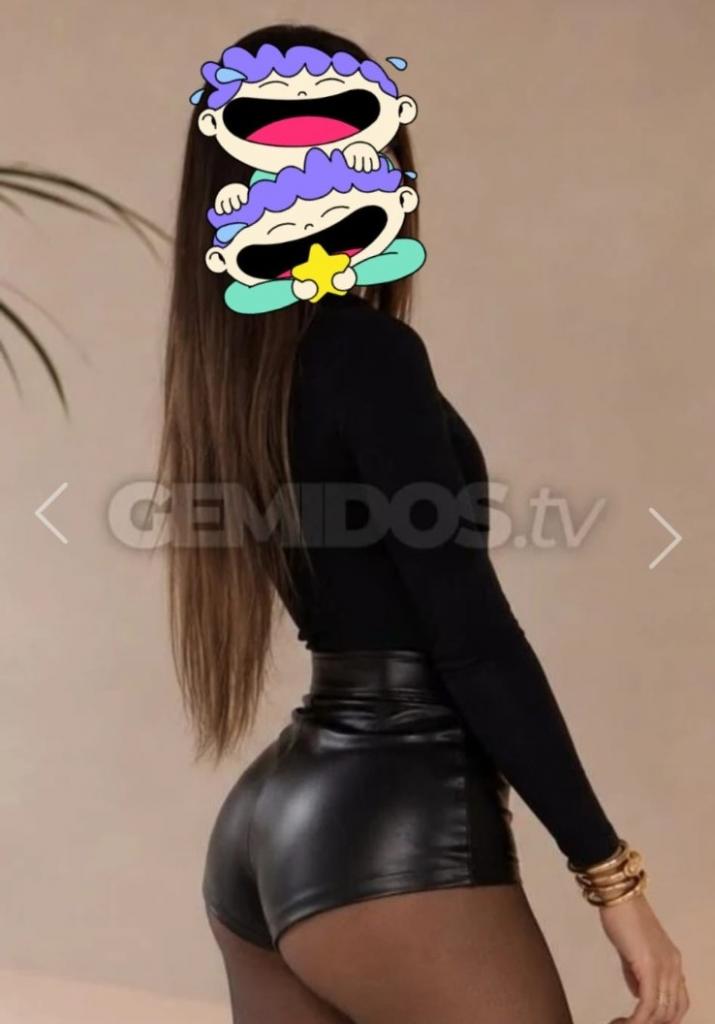 Chica busca chico en Huesca: 