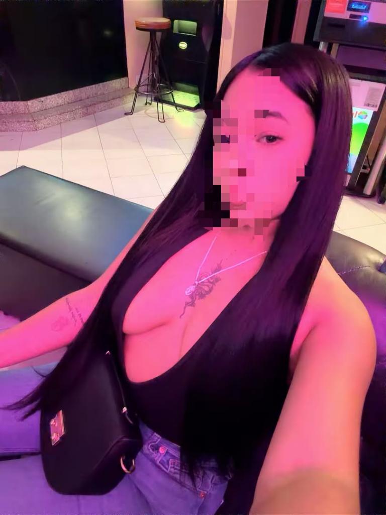 603354336: Chica busca chico en Orense