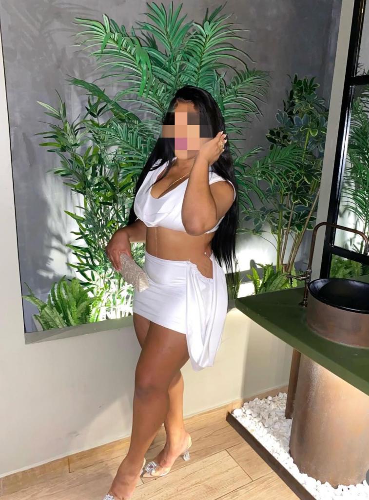 Chica busca chico en Murcia: 