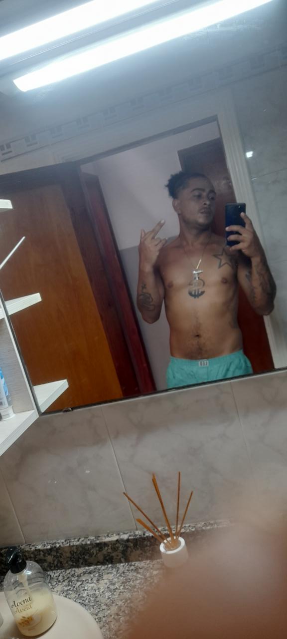 Chico busca chica en Las Palmas: 