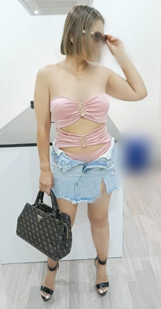 664564231: Chica busca chico en Granada