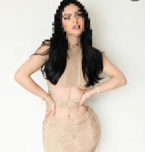 663086771: Chica busca chico en Málaga