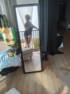613828045: Chica busca chico en Barcelona