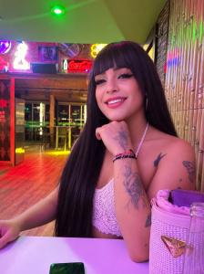 613319797: Transexual en Almería