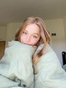 745092440: Chica busca chico en Alicante
