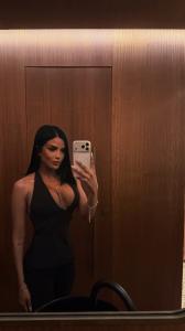 617794801: Chica busca chico en Málaga