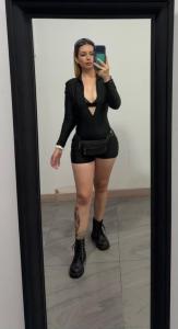 745072580: Chica busca chico en Alicante