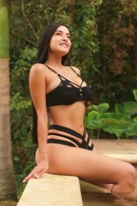 663363458: Chica busca chico en Barcelona