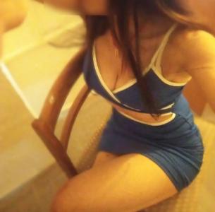 643390342: Chica busca chico en Valencia