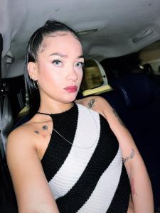 610646155: Chica busca chico en Granada