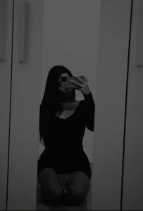 602581406: Chica busca chico en Sevilla
